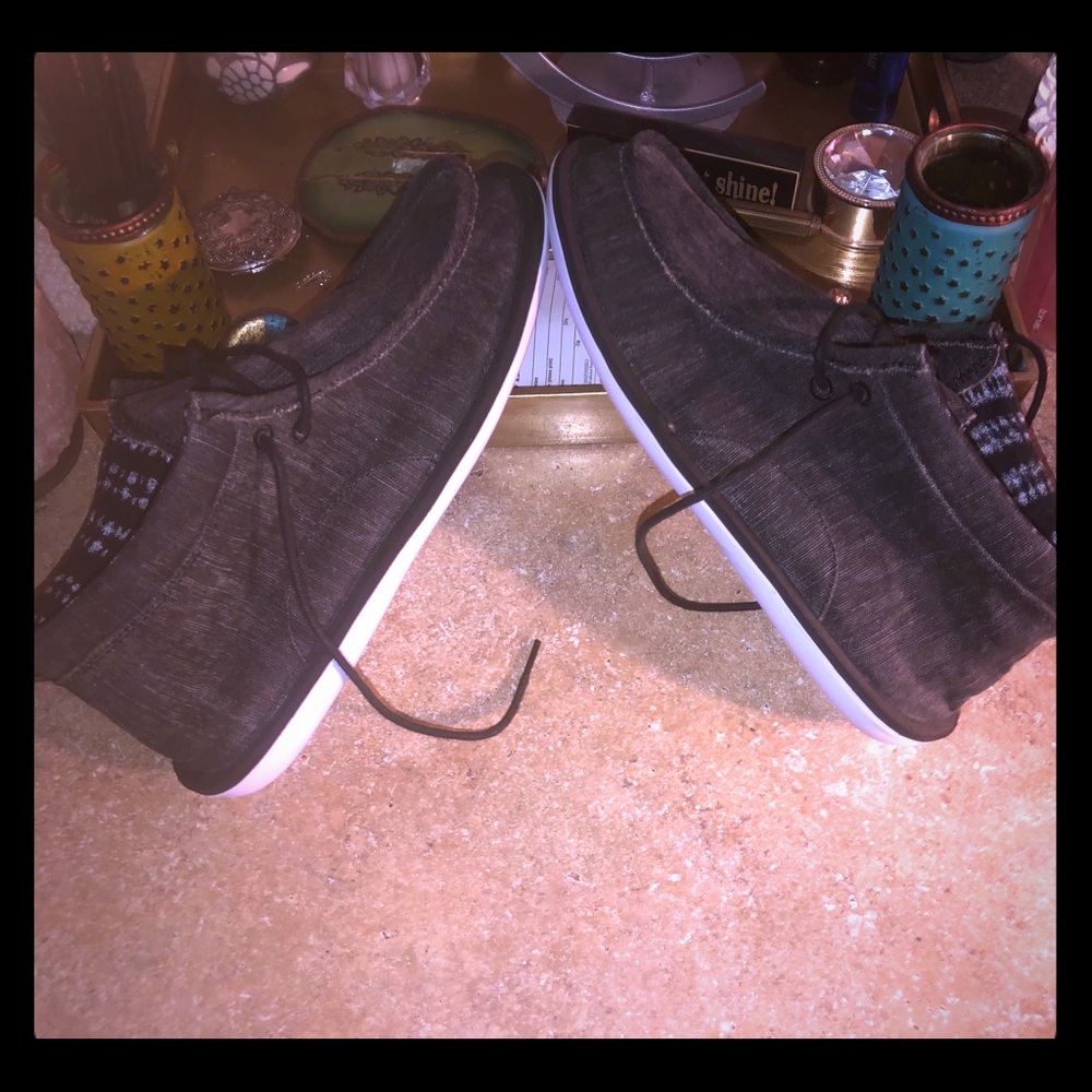 Sanuk Slip ons Size 12